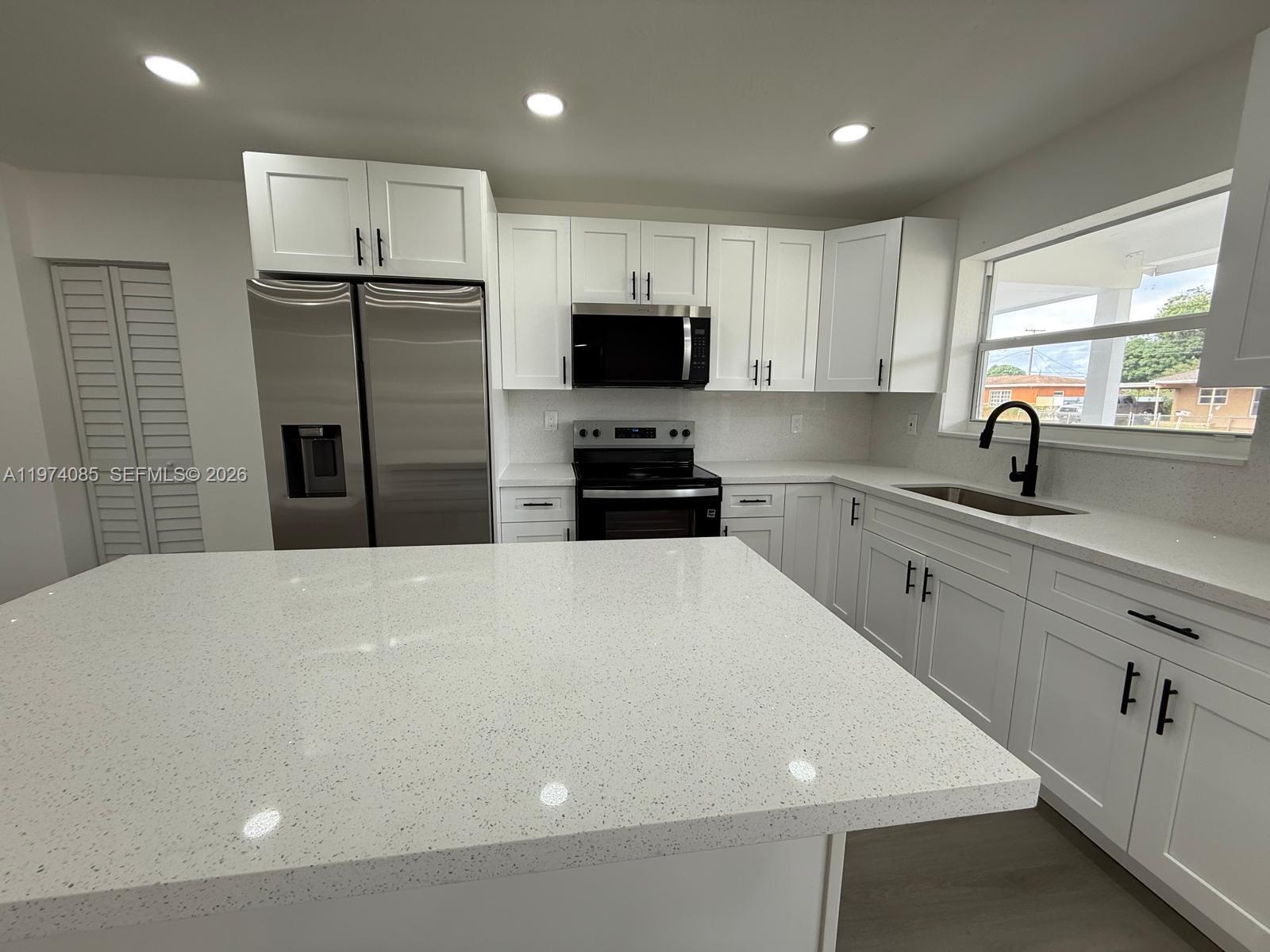3010 NW 186th Ter, Miami Gardens FL 33056