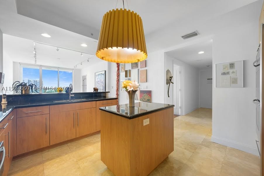 3201 NE 183 Street #1104, Aventura FL 33160