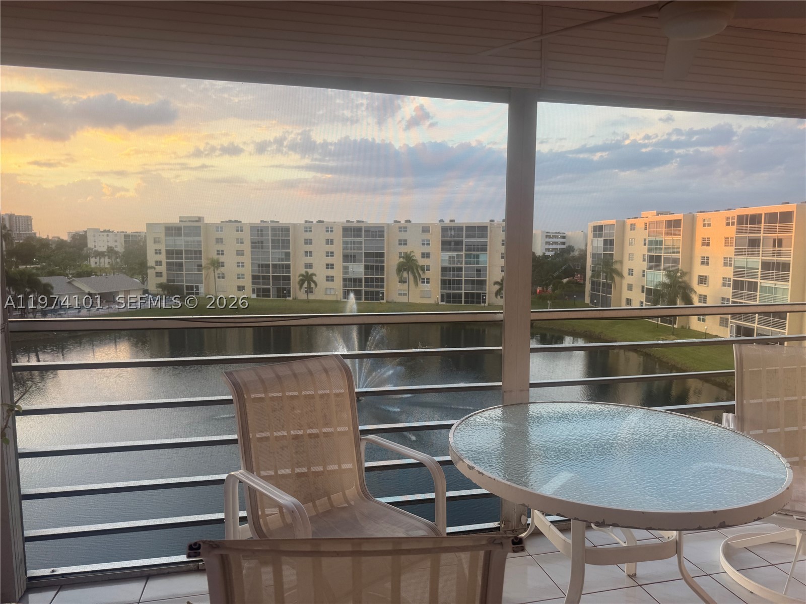 441 SE 3rd St #505, Dania Beach FL 33004