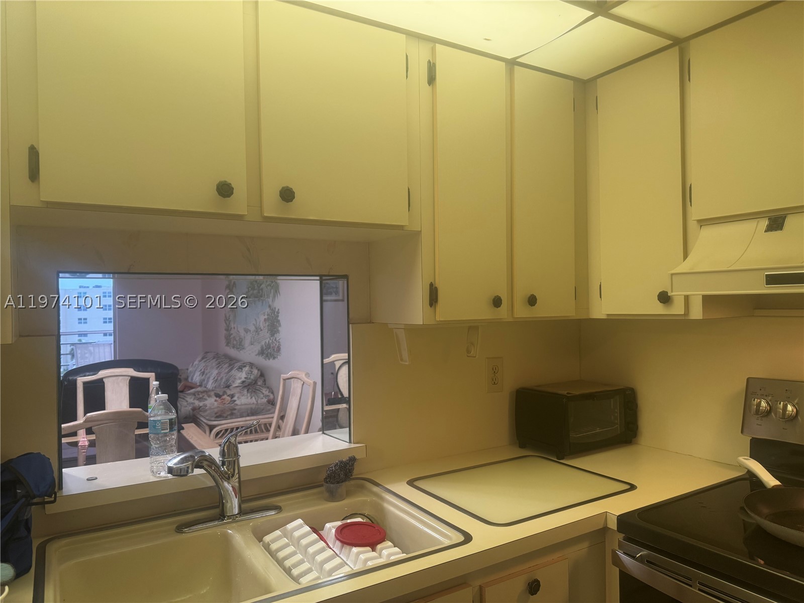 441 SE 3rd St #505, Dania Beach FL 33004