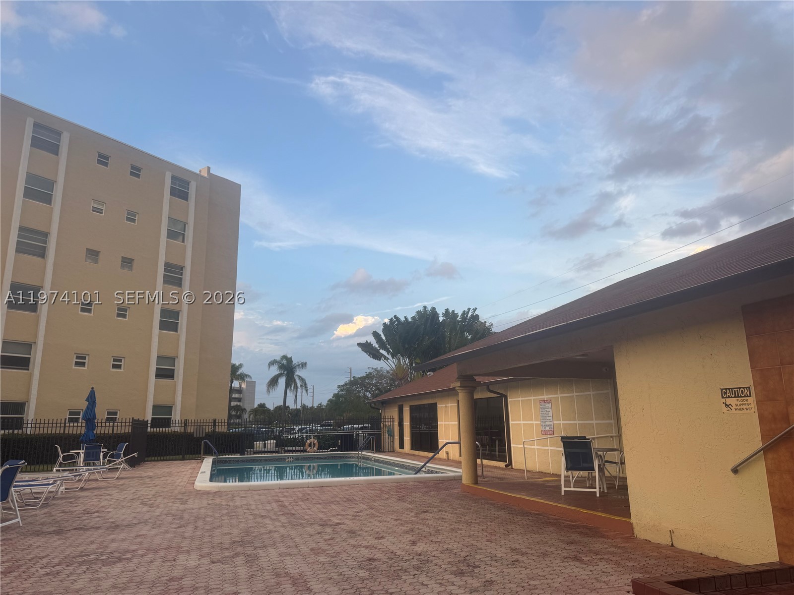 441 SE 3rd St #505, Dania Beach FL 33004