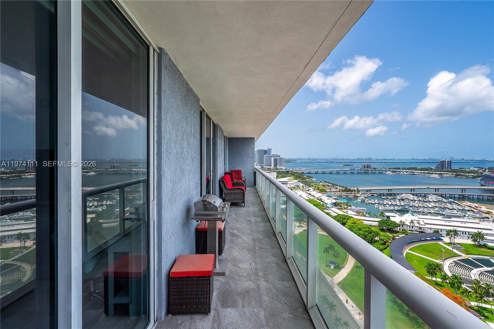 50 Biscayne Blvd #3106, Miami FL 33132