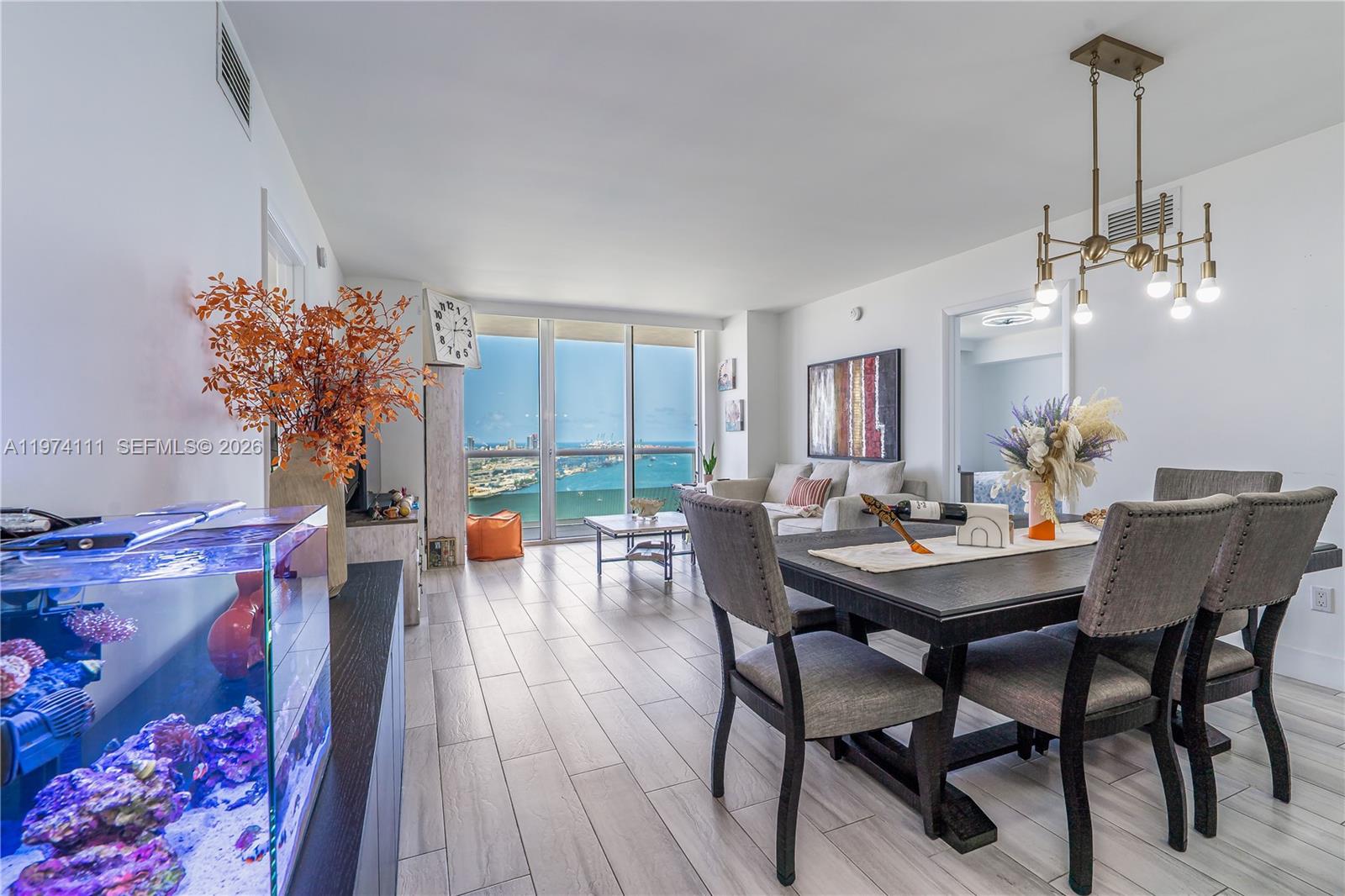 50 Biscayne Blvd #3106, Miami FL 33132