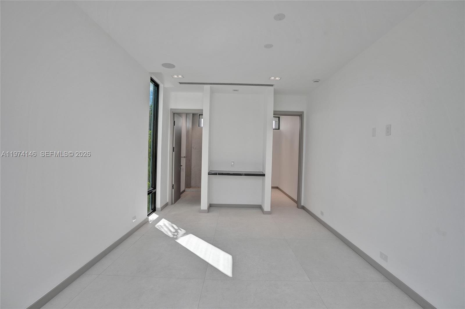 1379 NE 104th St, Miami Shores FL 33138