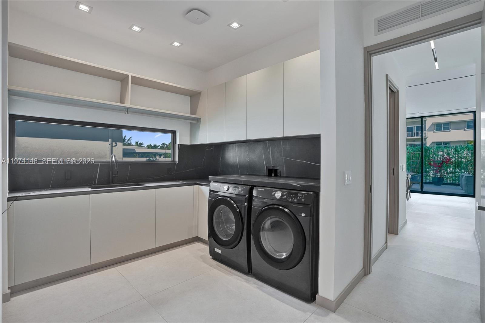 1379 NE 104th St, Miami Shores FL 33138