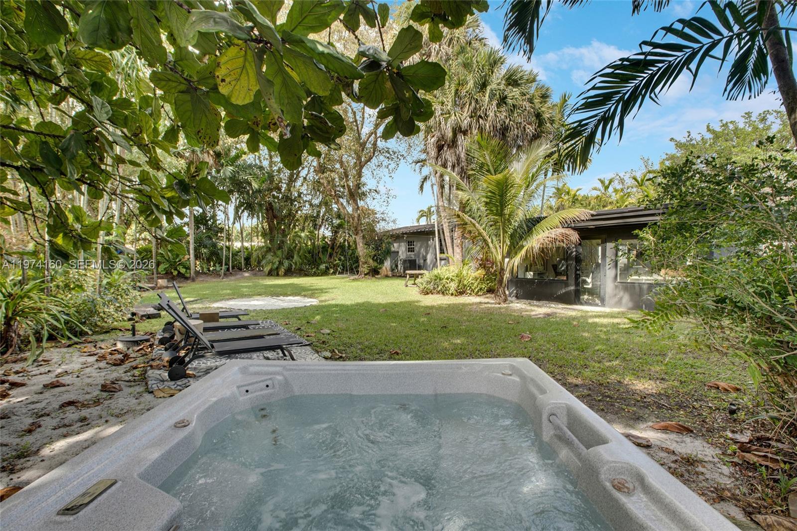 10659 NE 10th Pl, Miami Shores FL 33138