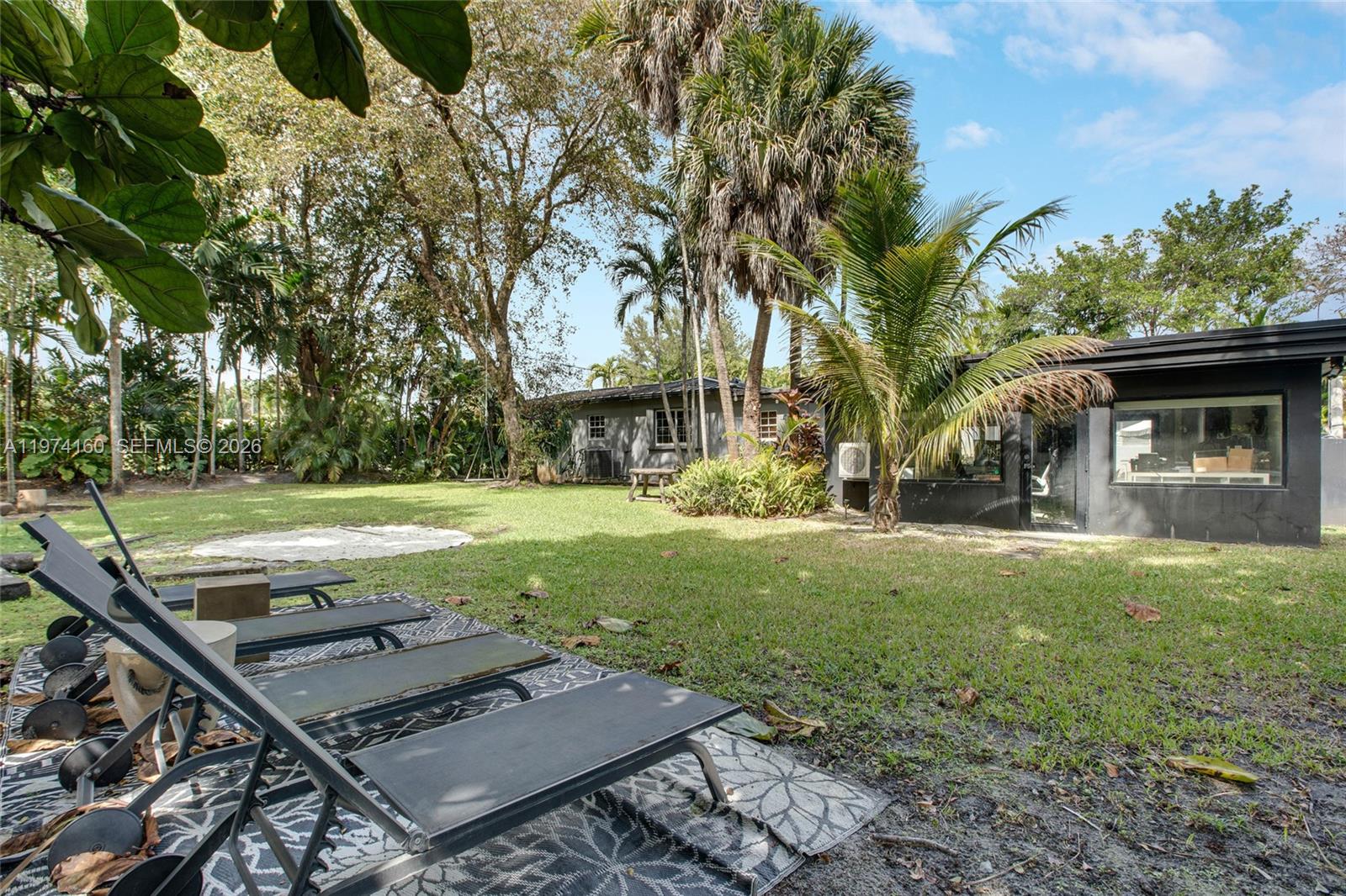 10659 NE 10th Pl, Miami Shores FL 33138