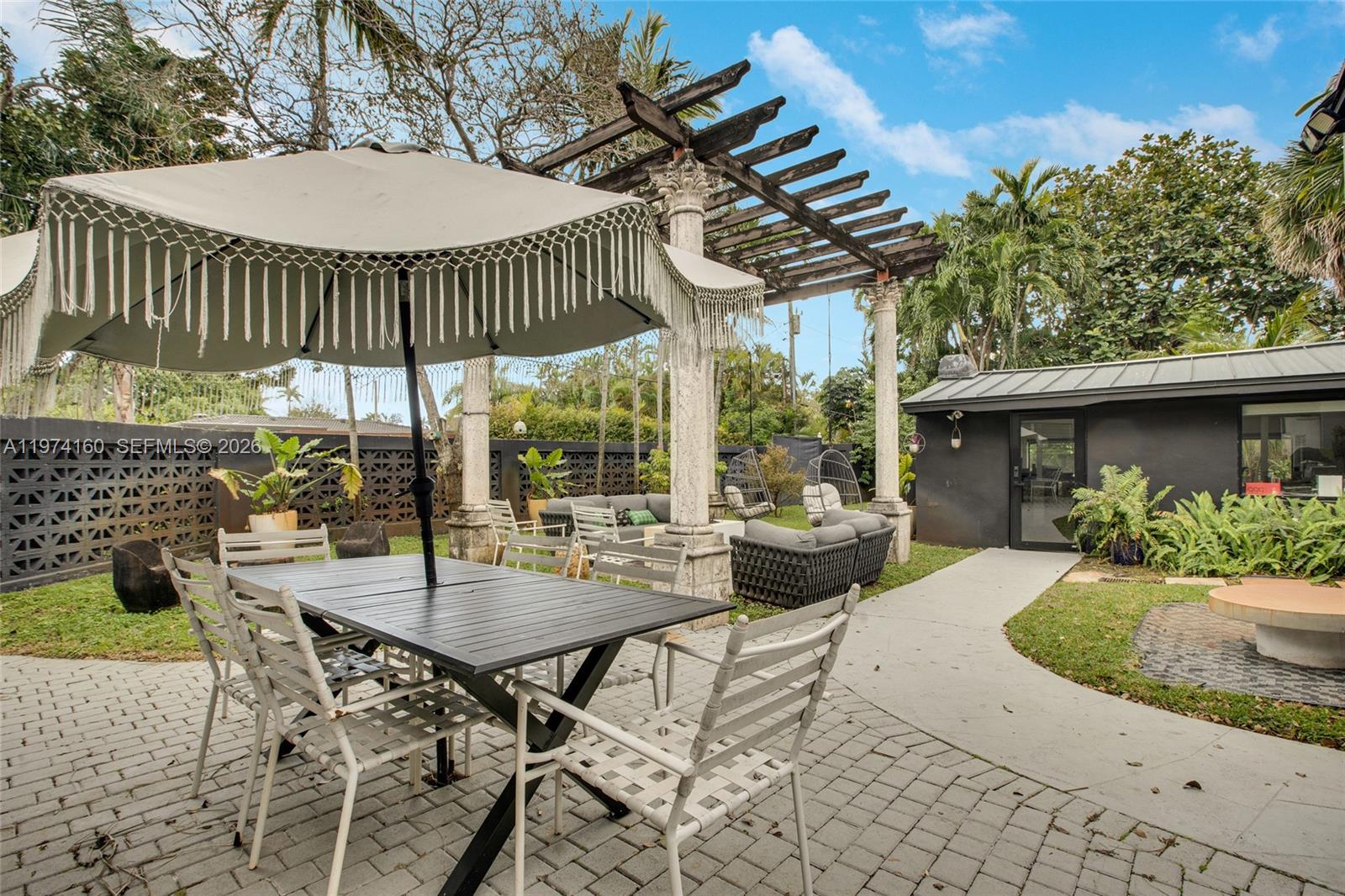 10659 NE 10th Pl, Miami Shores FL 33138