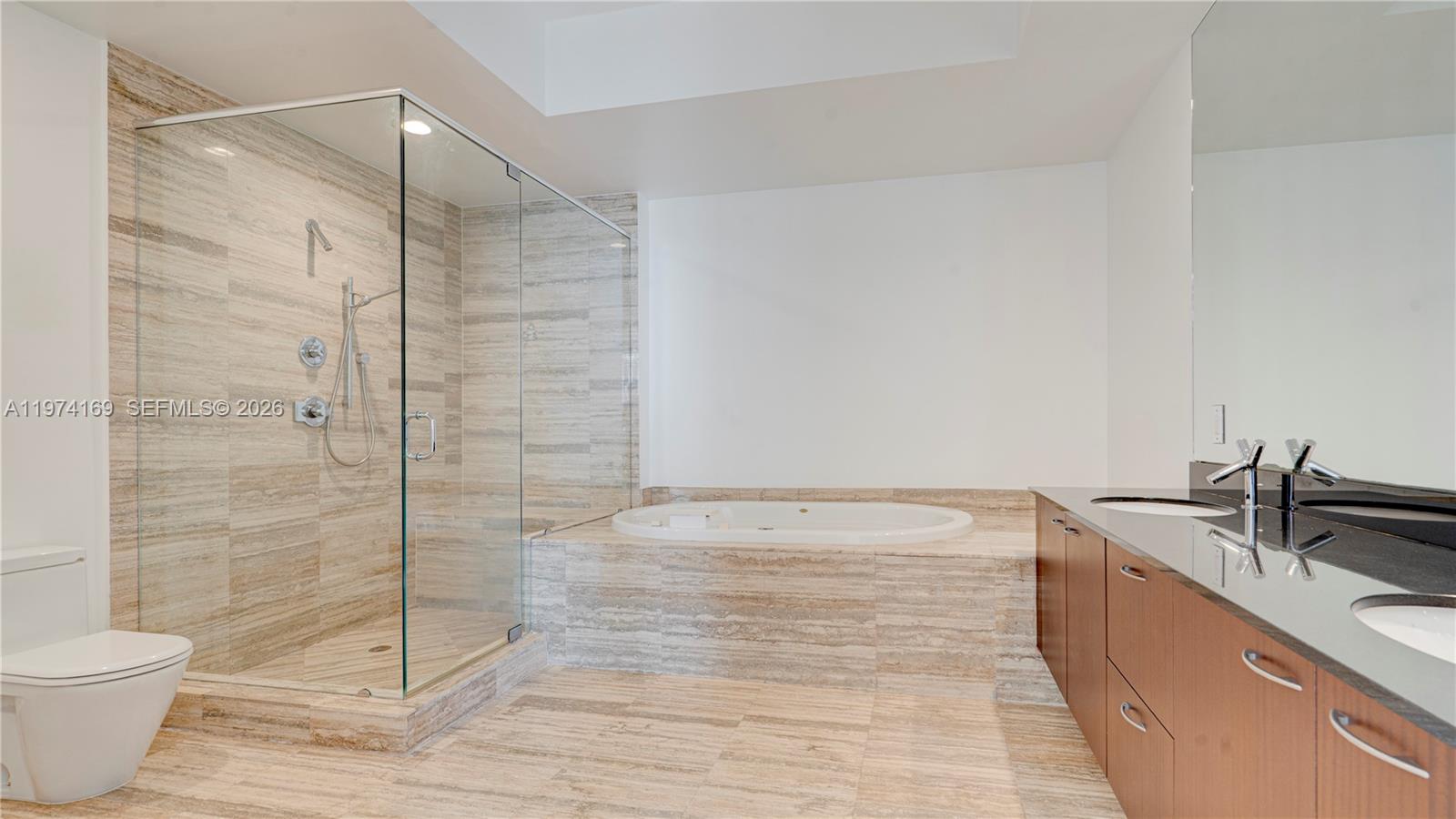 16001 Collins Ave #3007, Sunny Isles Beach FL 33160