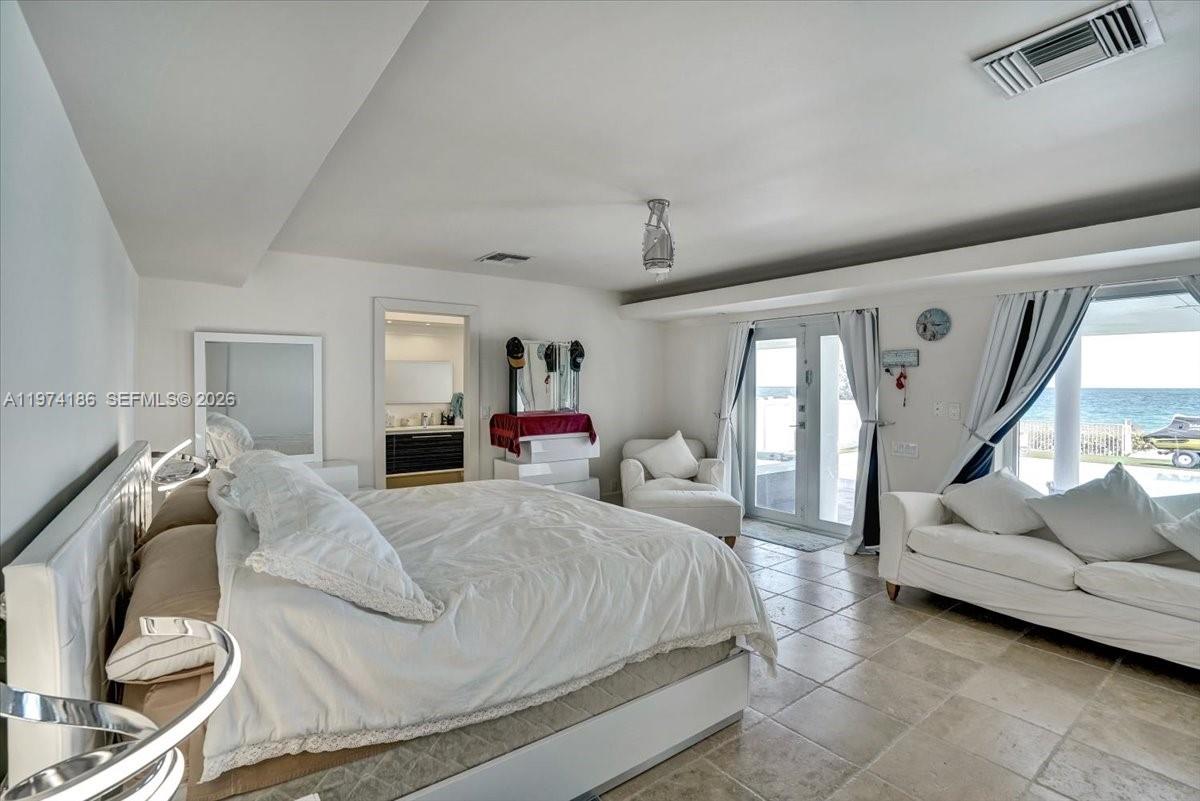 3036 N Atlantic Blvd, Fort Lauderdale FL 33308