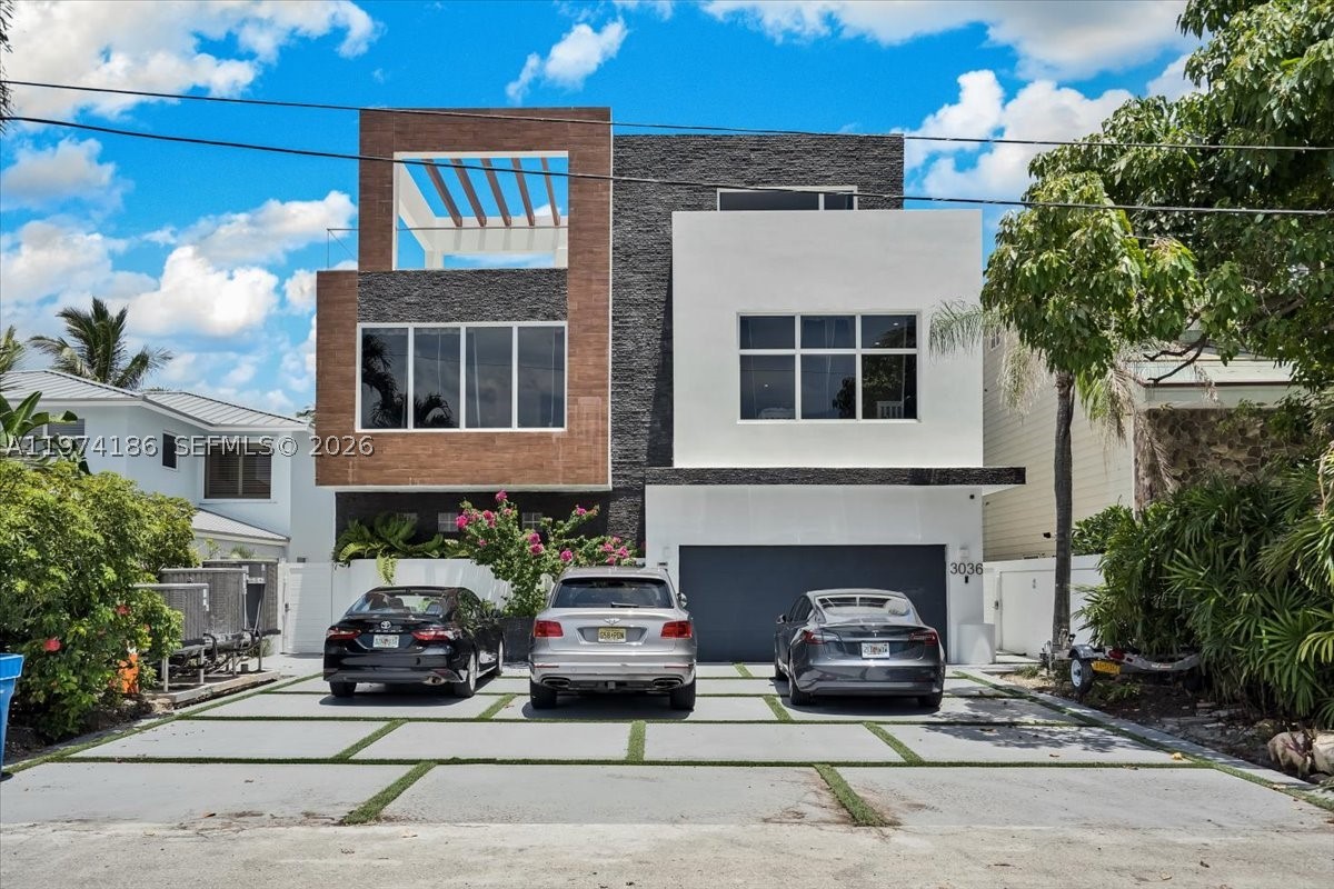 3036 N Atlantic Blvd, Fort Lauderdale FL 33308