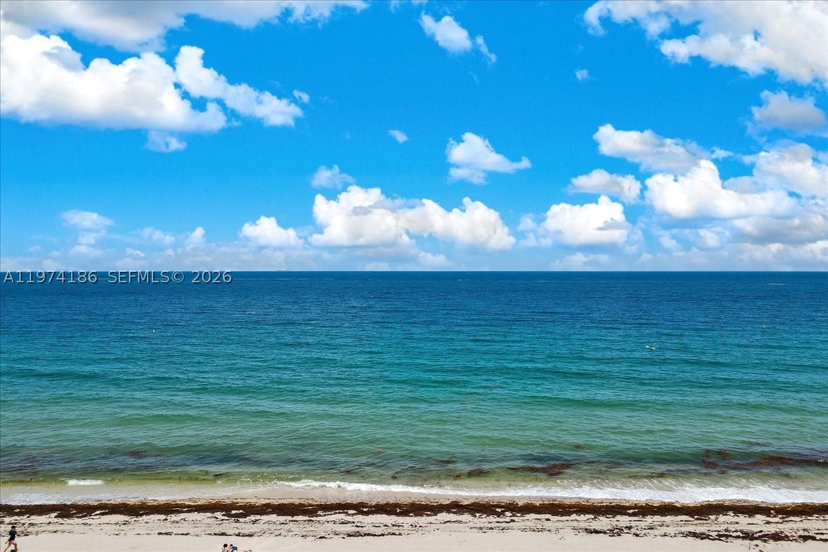 3036 N Atlantic Blvd, Fort Lauderdale FL 33308