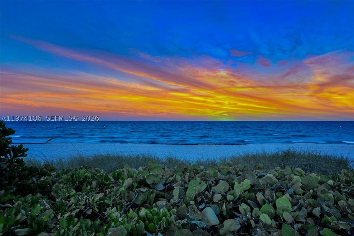 3036 N Atlantic Blvd, Fort Lauderdale FL 33308