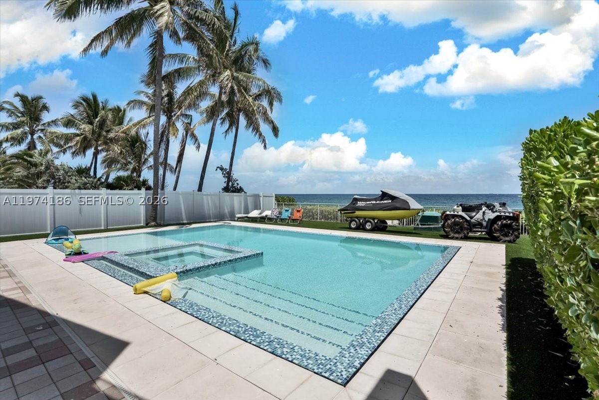 3036 N Atlantic Blvd, Fort Lauderdale FL 33308