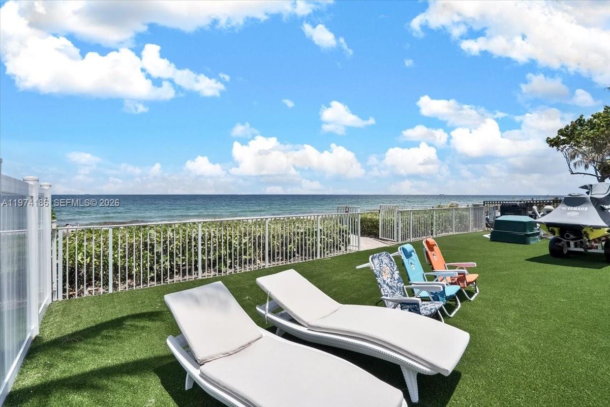 3036 N Atlantic Blvd, Fort Lauderdale FL 33308