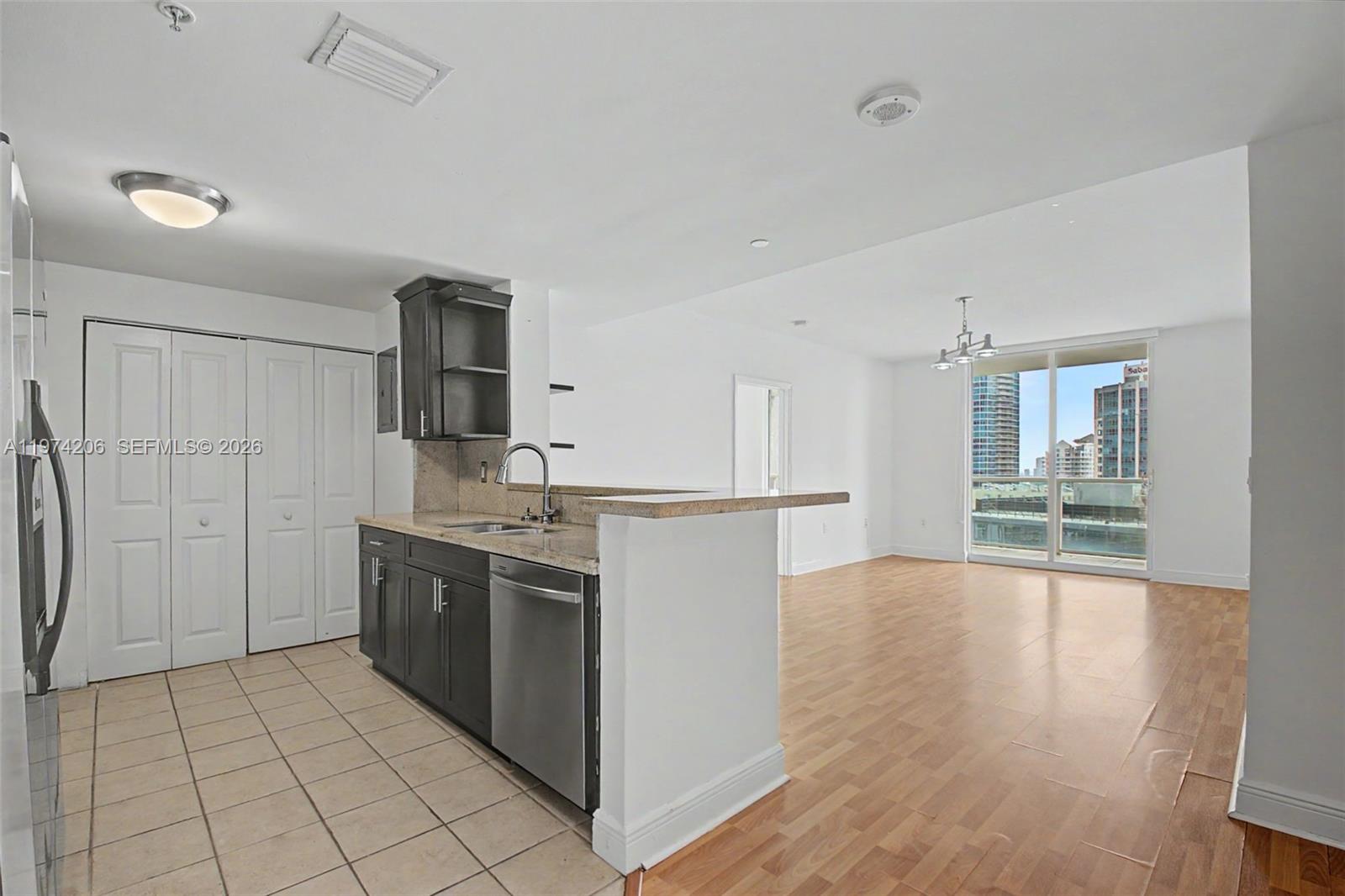 1250 S Miami Ave #2604, Miami FL 33130