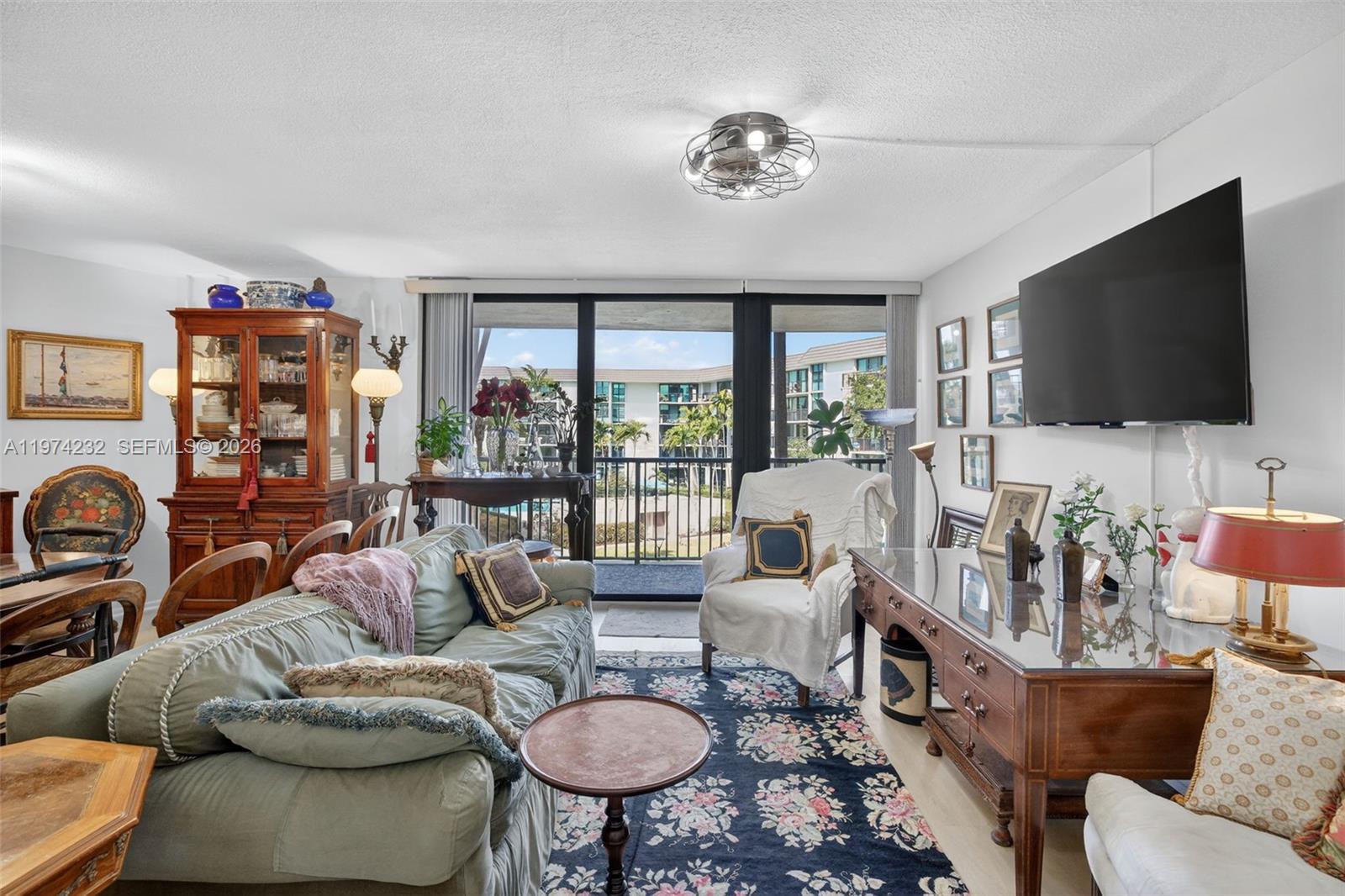 1350 River Reach Dr #314, Fort Lauderdale FL 33315