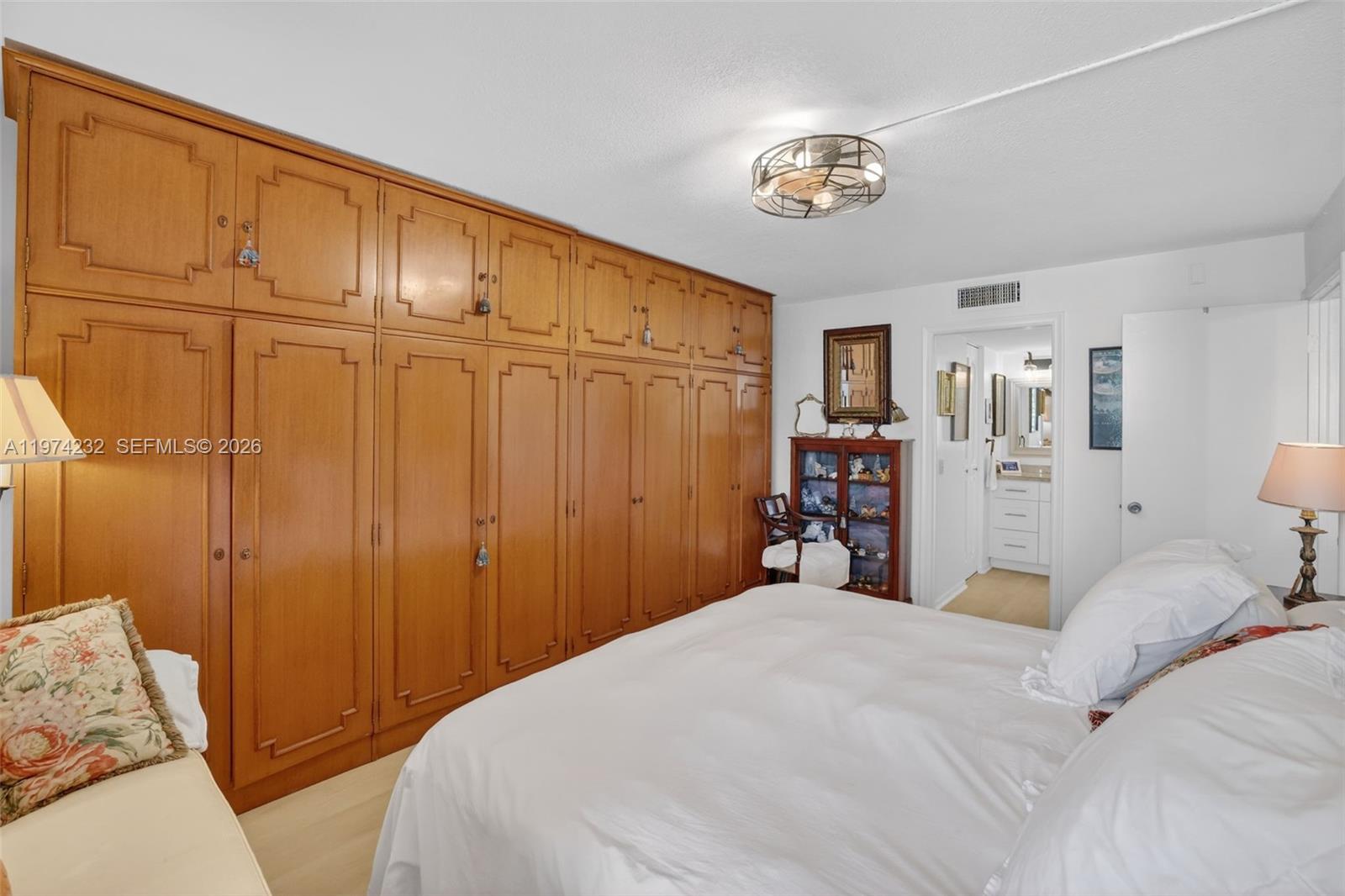 1350 River Reach Dr #314, Fort Lauderdale FL 33315