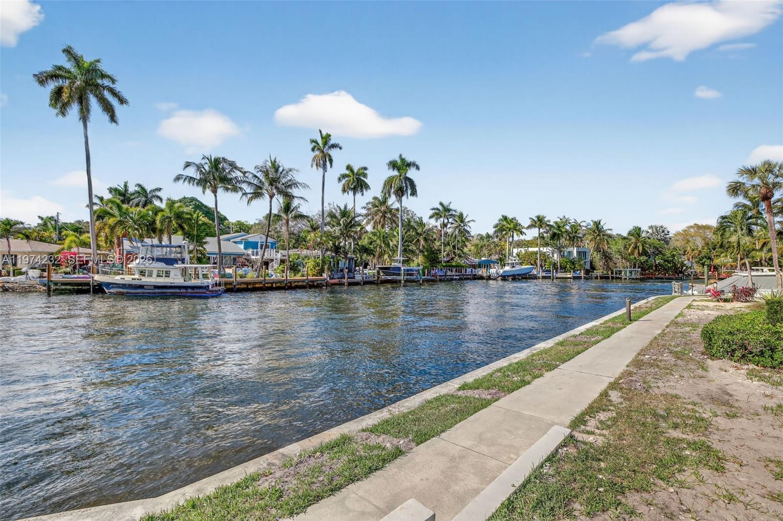 1350 River Reach Dr #314, Fort Lauderdale FL 33315