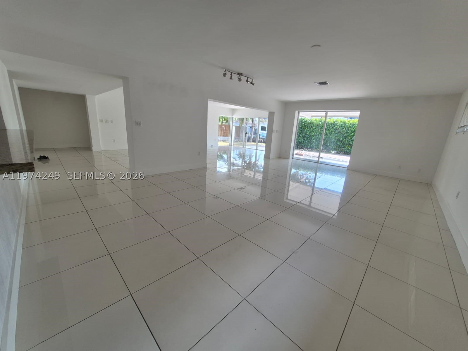 1240 NE 83rd St #1240, Miami FL 33138