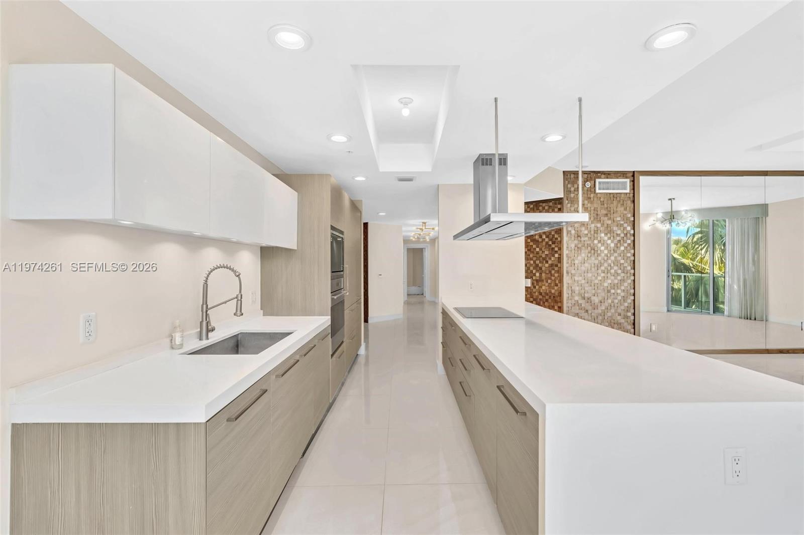 17301 Biscayne Blvd #210, North Miami Beach FL 33160
