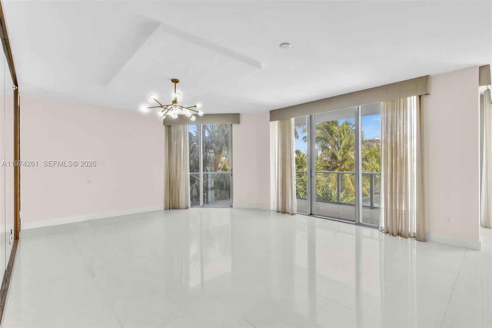 17301 Biscayne Blvd #210, North Miami Beach FL 33160