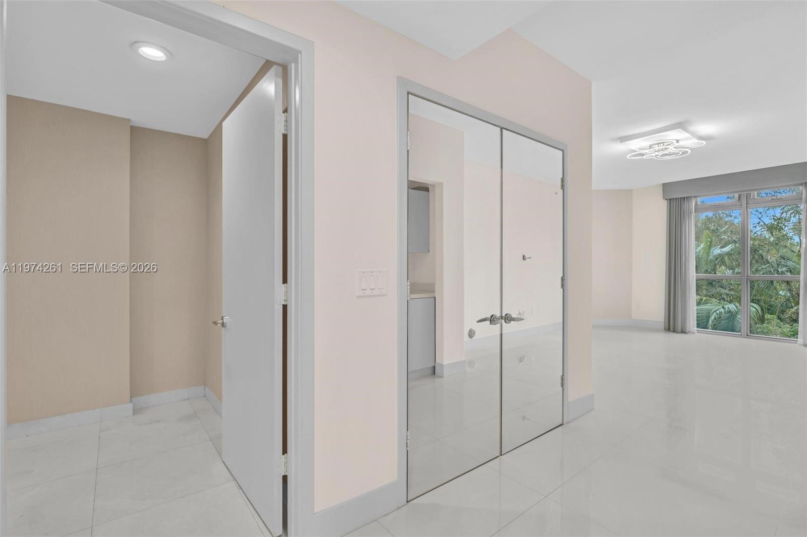 17301 Biscayne Blvd #210, North Miami Beach FL 33160