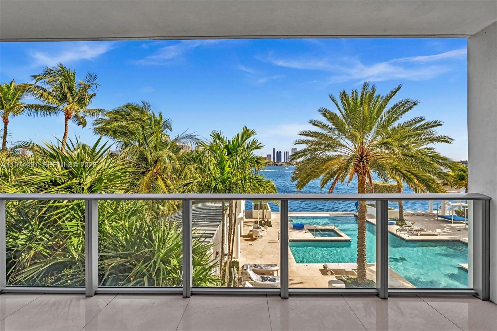 17301 Biscayne Blvd #210, North Miami Beach FL 33160