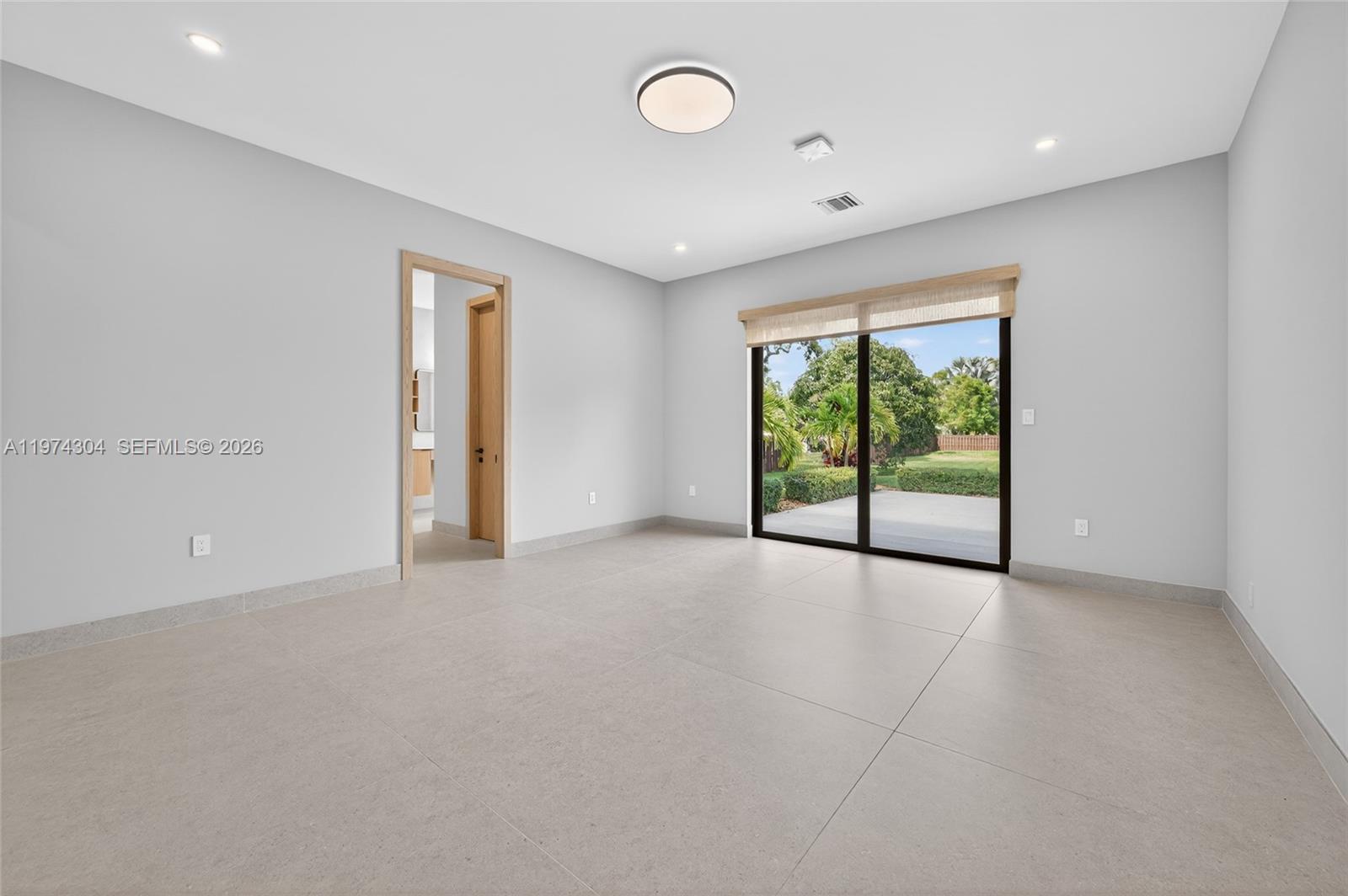 14401 W Palomino Dr, Southwest Ranches FL 33330