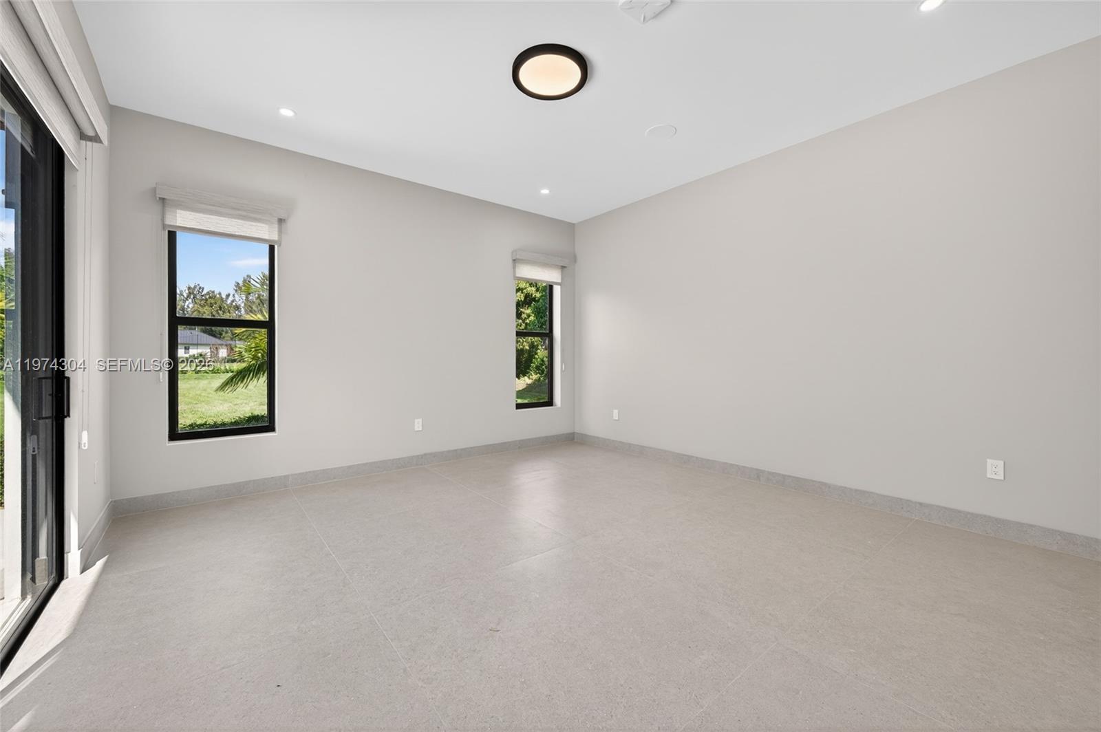 14401 W Palomino Dr, Southwest Ranches FL 33330