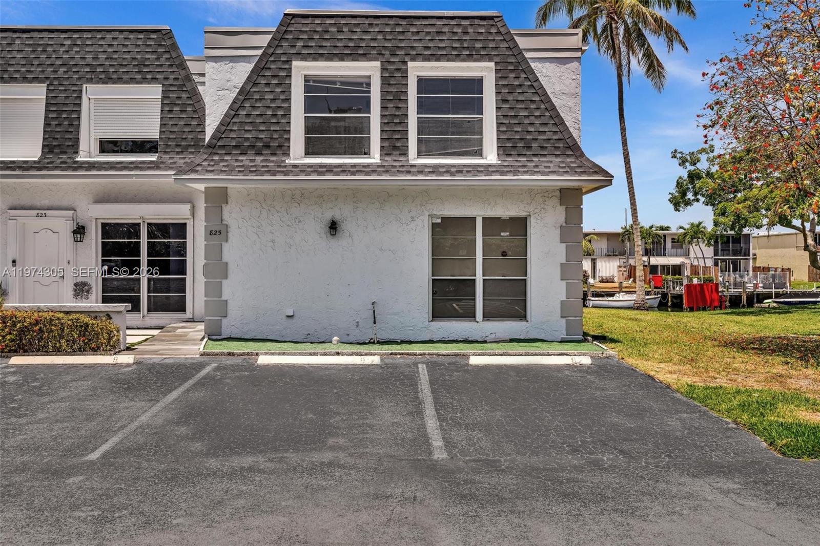 825 NE 26th Ave, Hallandale Beach FL 33009