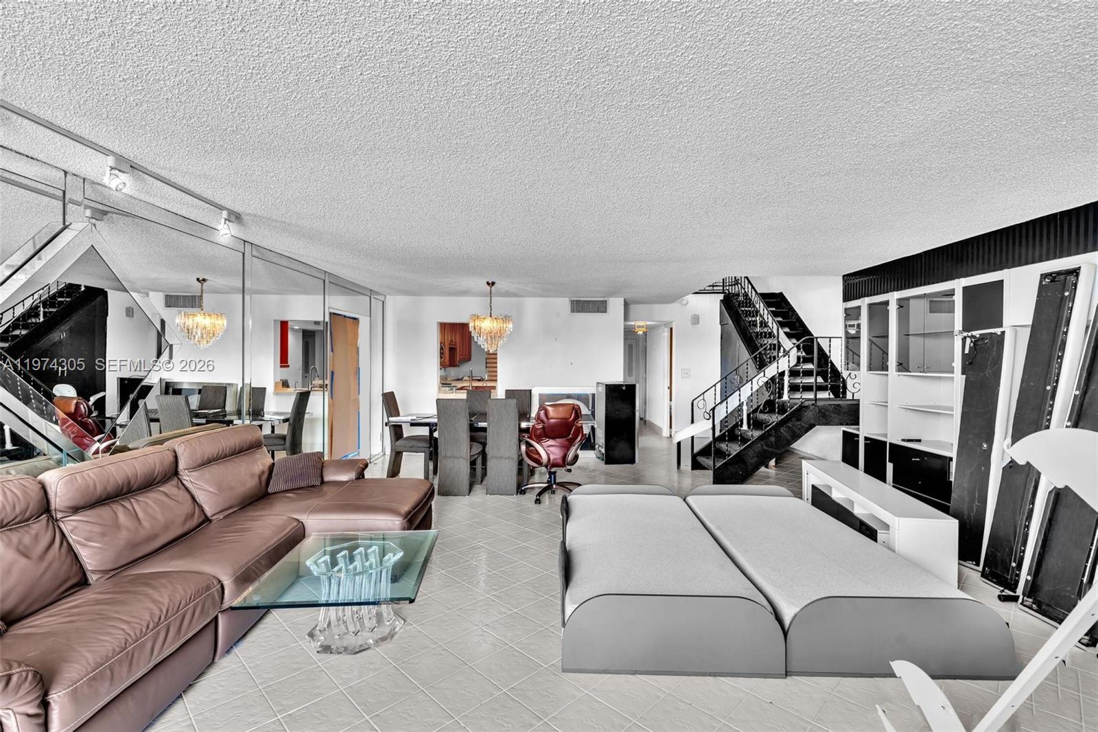 825 NE 26th Ave, Hallandale Beach FL 33009