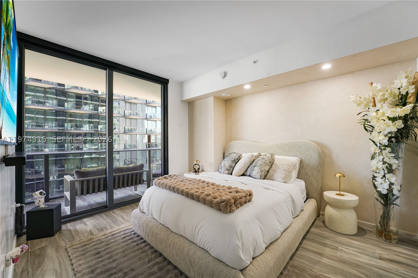 801 S Miami Ave #3107, Miami FL 33130
