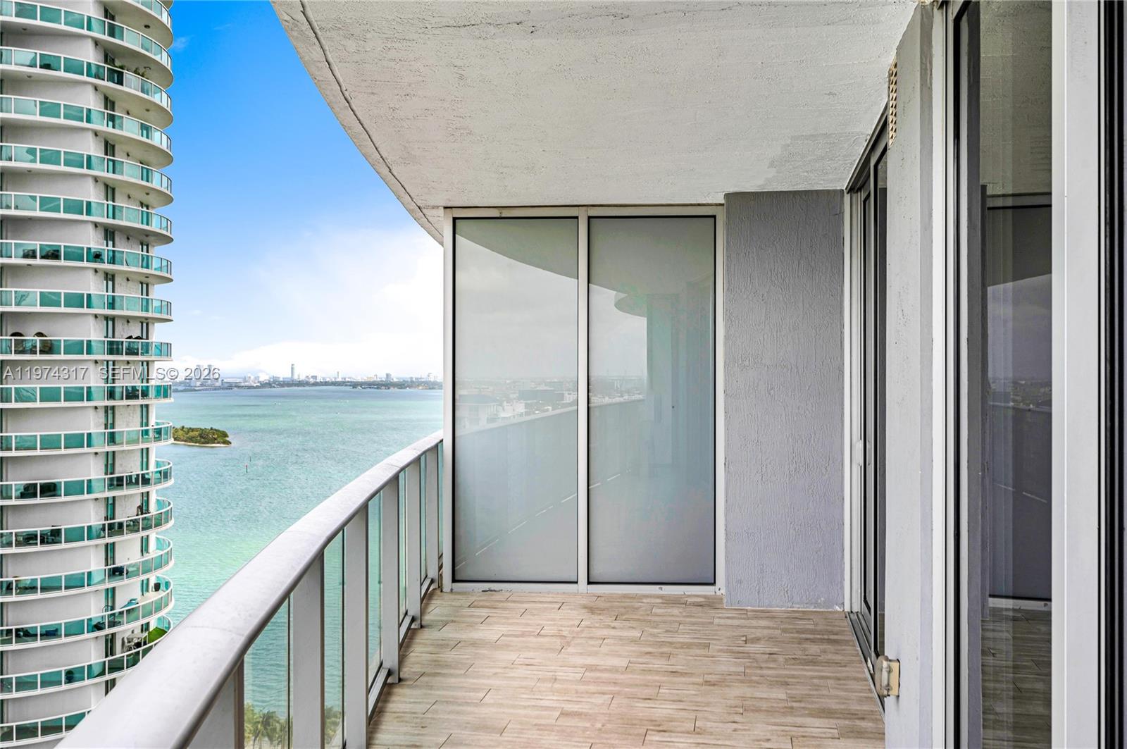488 NE 18th St #2403, Miami FL 33132