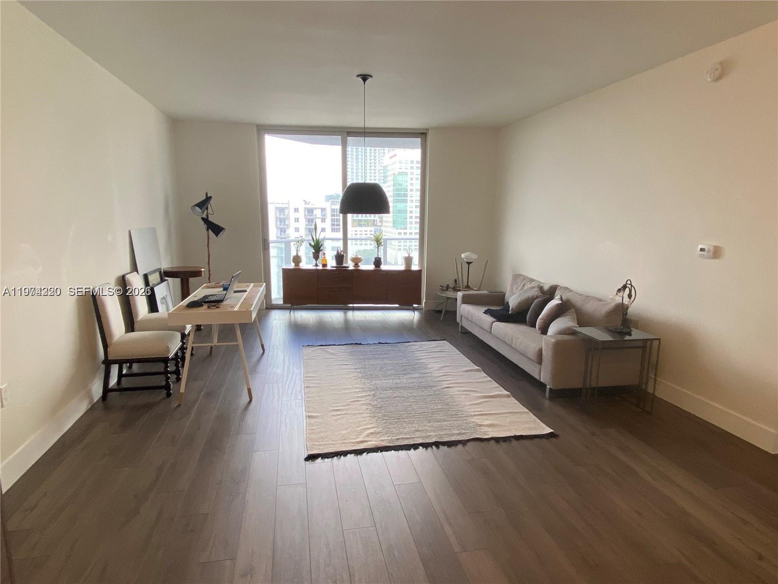 1010 SW 2nd Ave #1505, Miami FL 33130