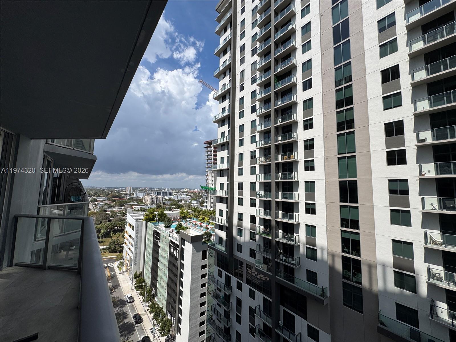 1010 SW 2nd Ave #1505, Miami FL 33130