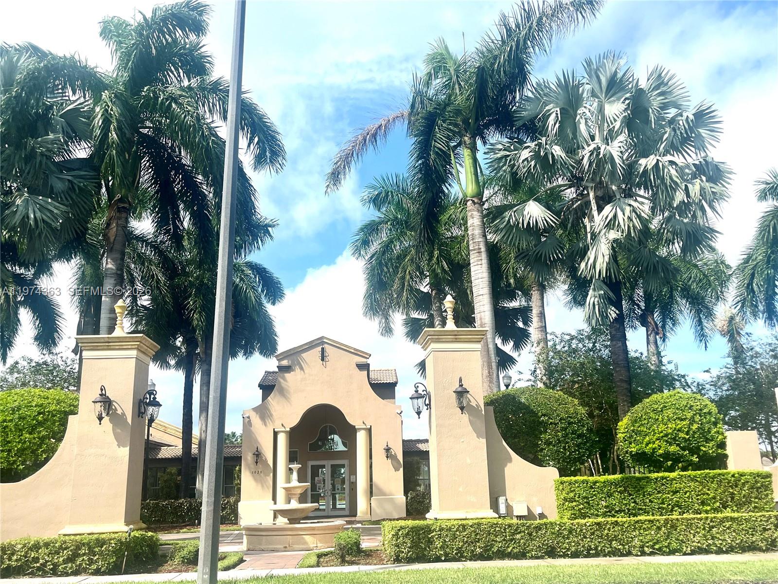 930 NE 33rd Terr #203, Homestead FL 33033