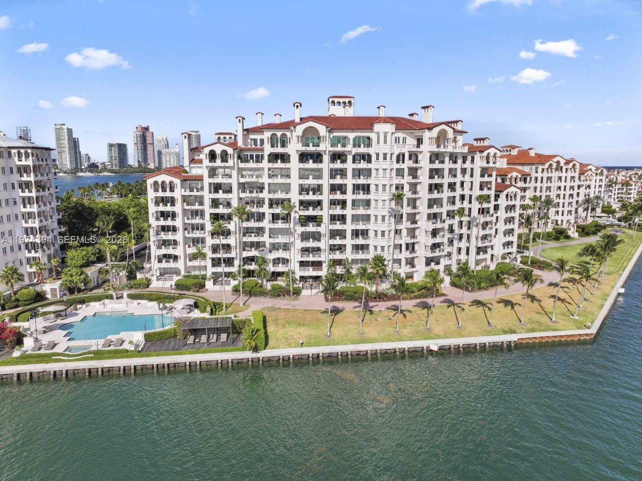 5266 Fisher Island Dr #5266, Miami Beach FL 33109