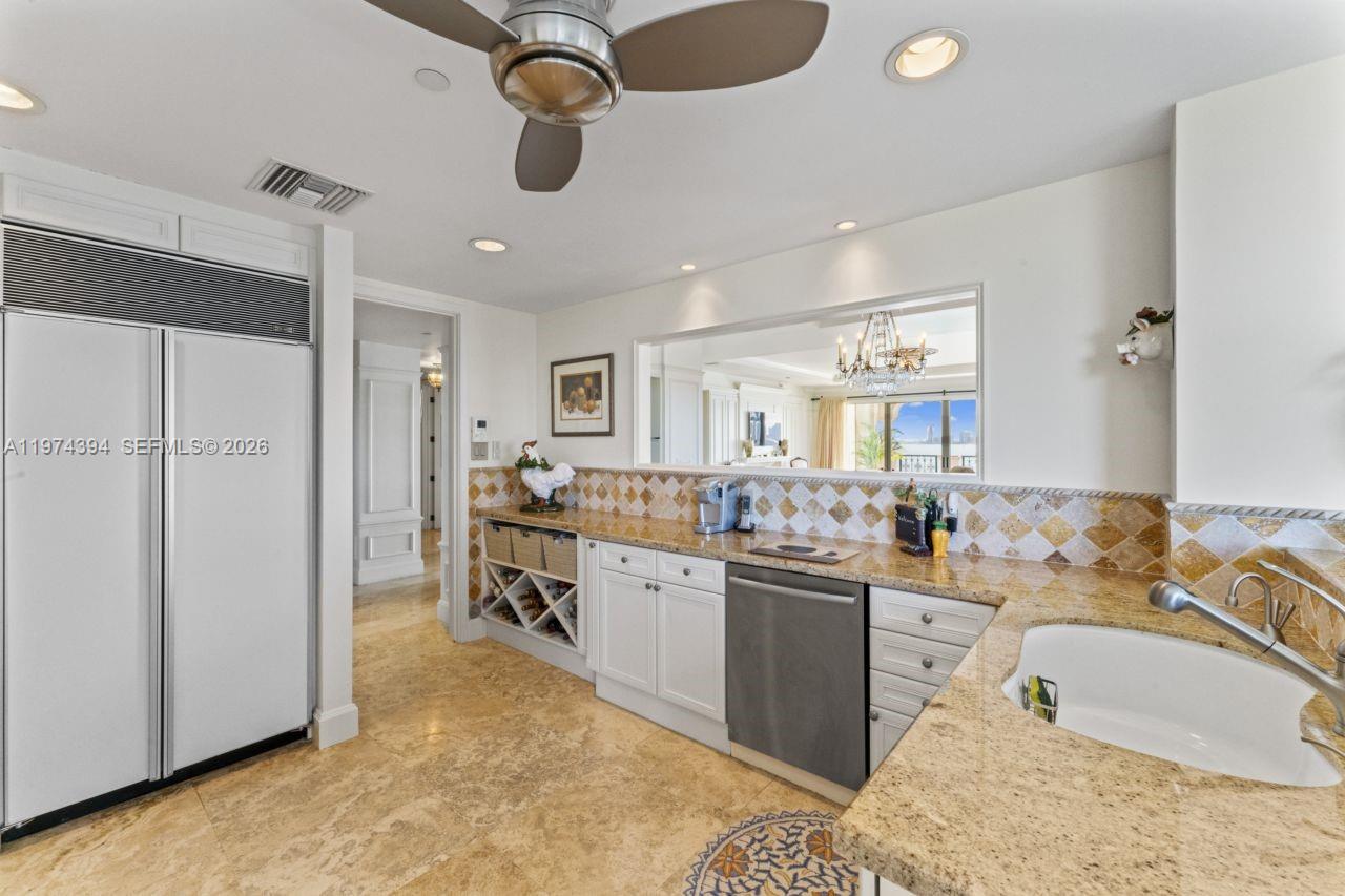 5266 Fisher Island Dr #5266, Miami Beach FL 33109