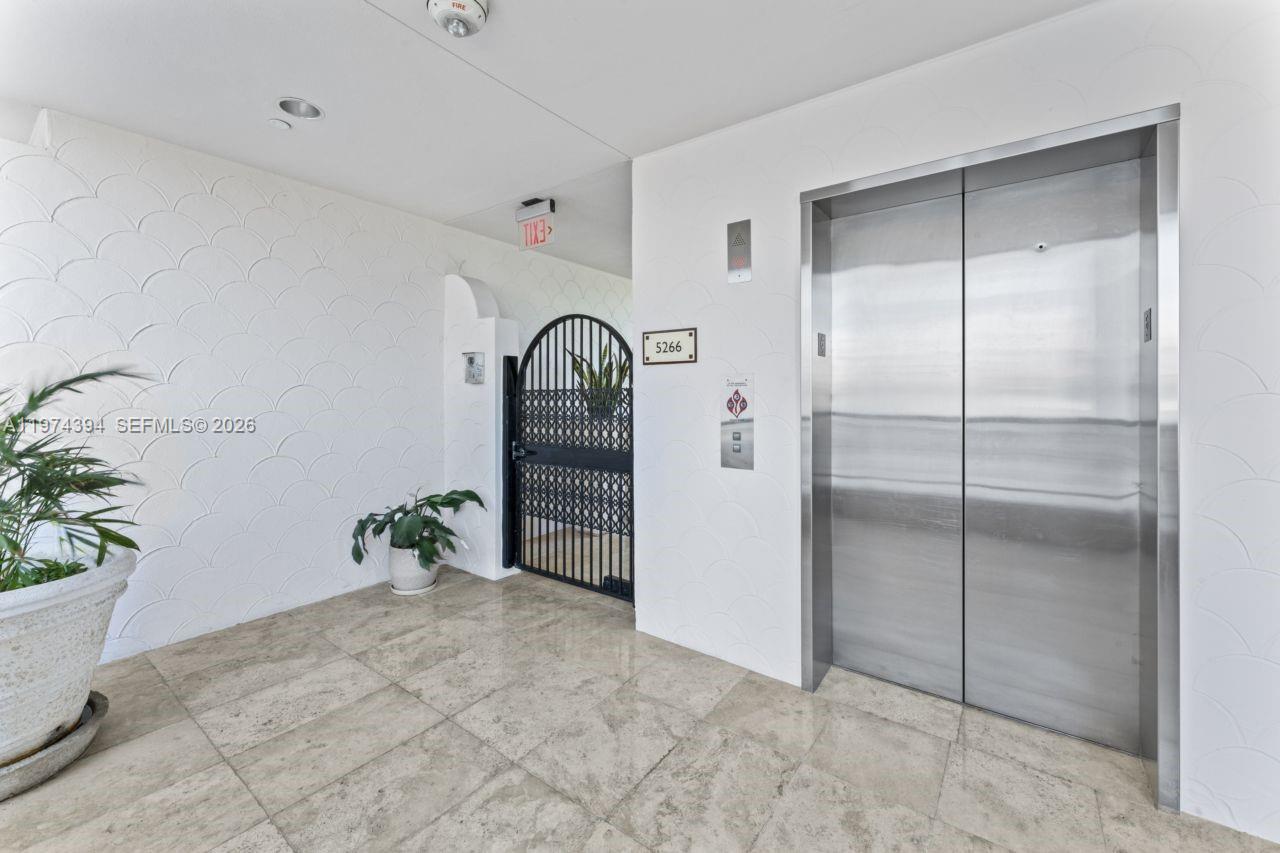 5266 Fisher Island Dr #5266, Miami Beach FL 33109