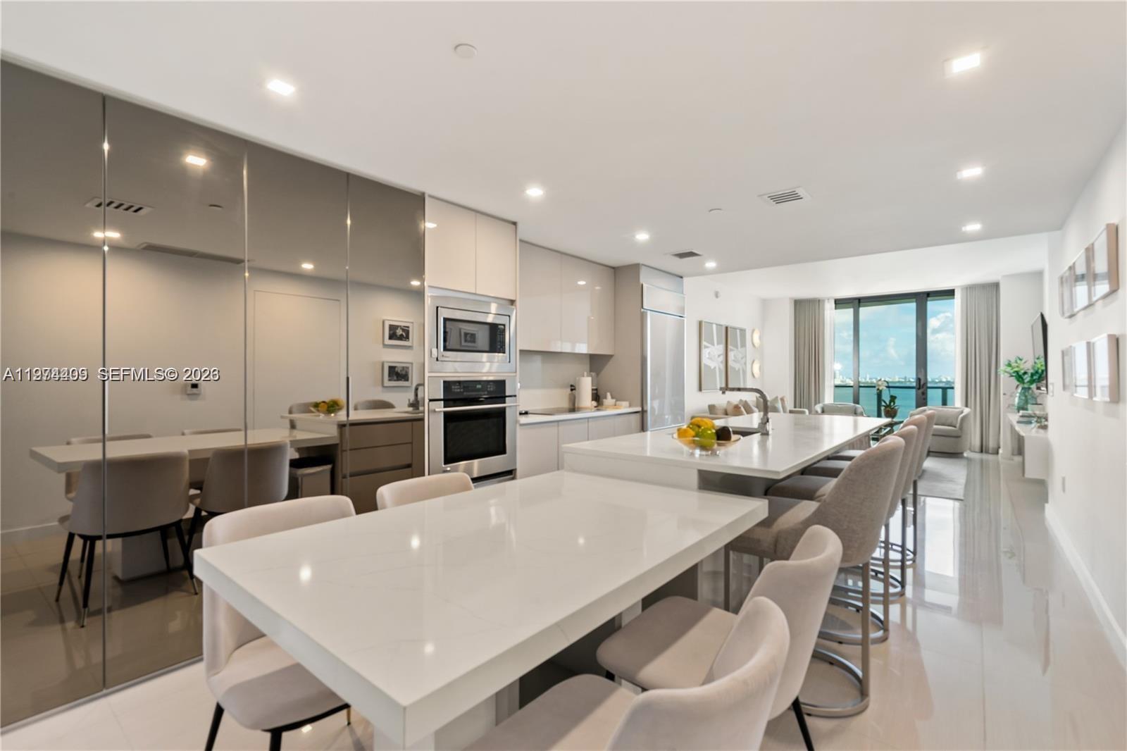 460 NE 28th St #2502, Miami FL 33137