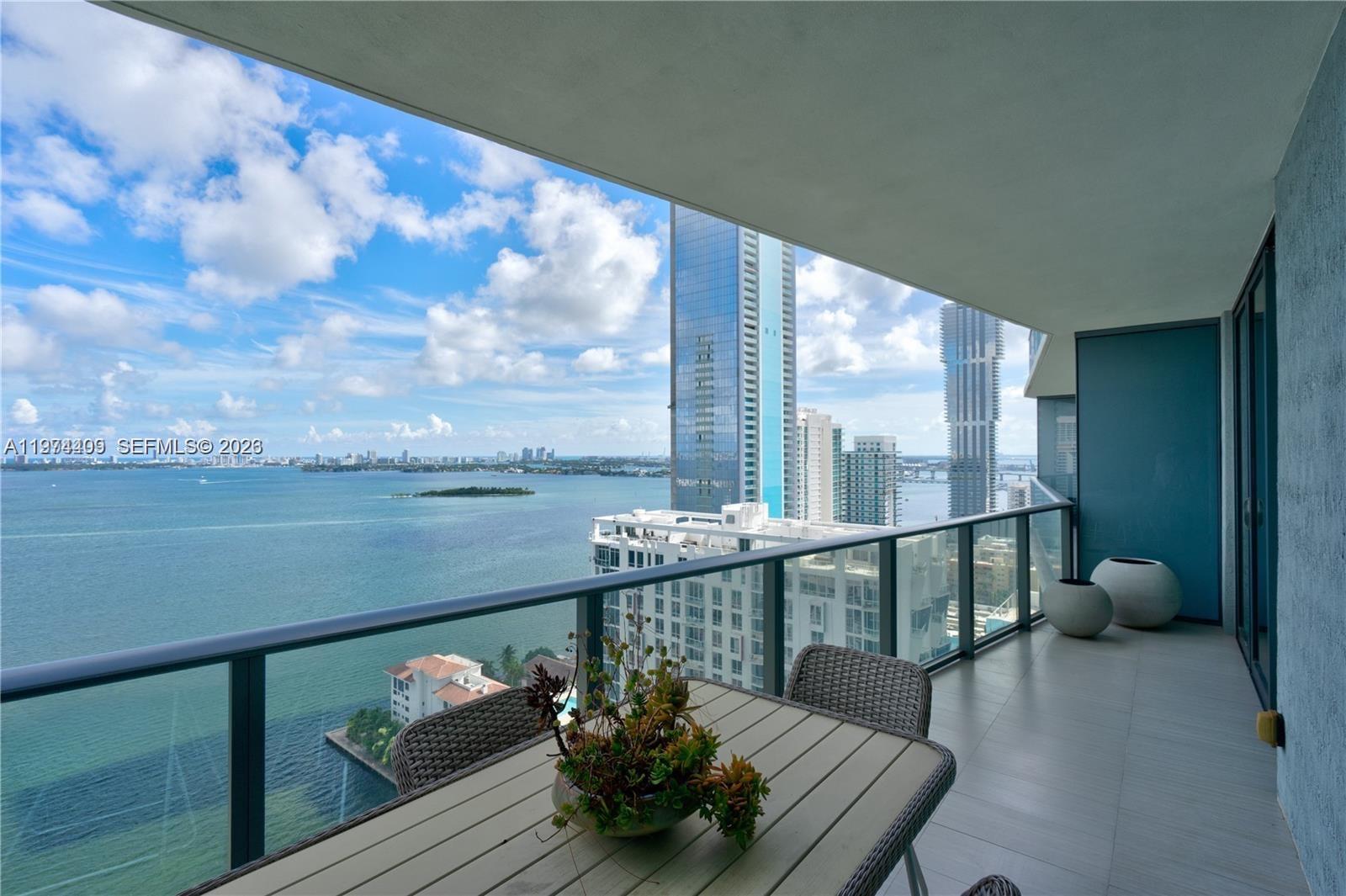 460 NE 28th St #2502, Miami FL 33137