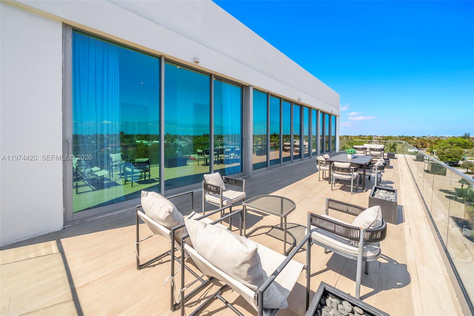 246 NE 6TH AVE #PH, Delray Beach FL 33483