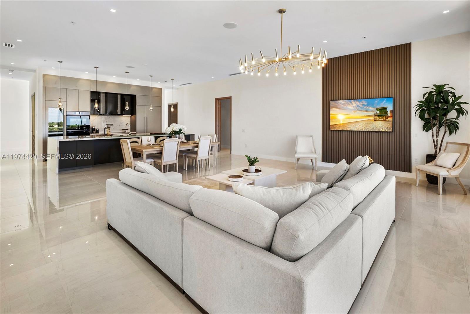 246 NE 6TH AVE #PH, Delray Beach FL 33483
