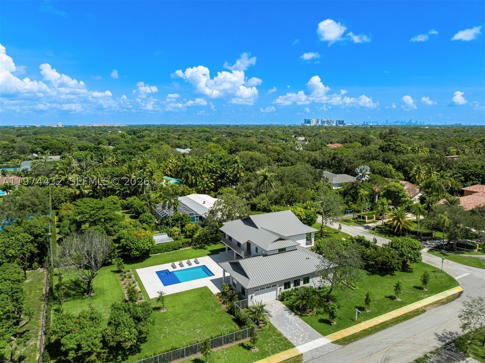 8901 SW 120th St, Miami FL 33176