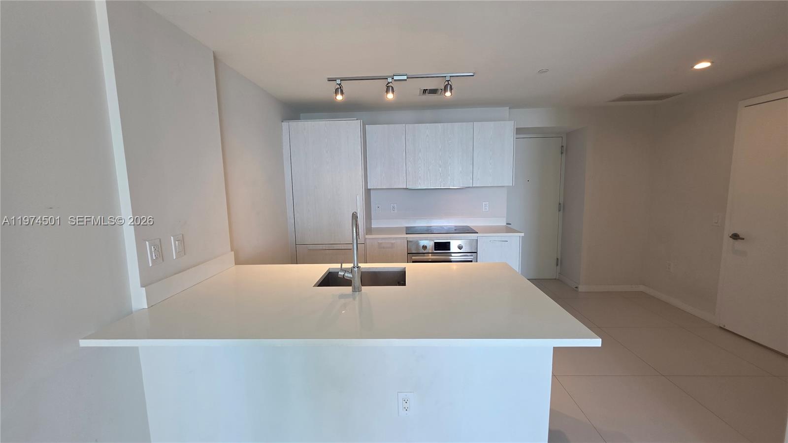 501 NE 31st St #2404, Miami FL 33137