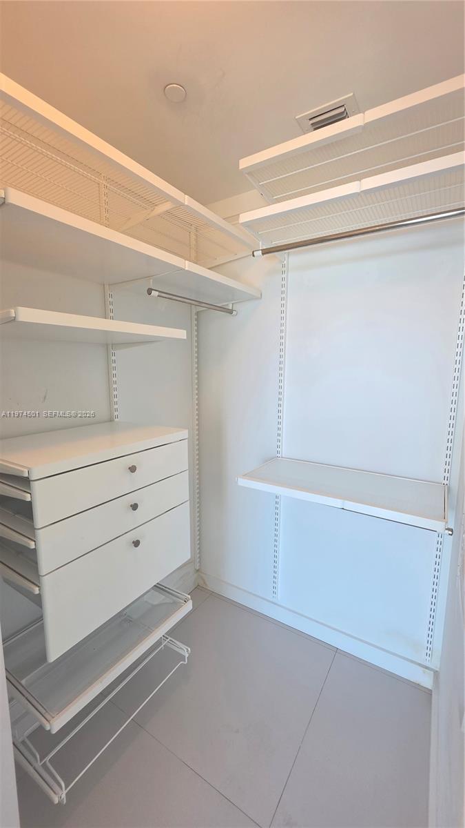 501 NE 31st St #2404, Miami FL 33137
