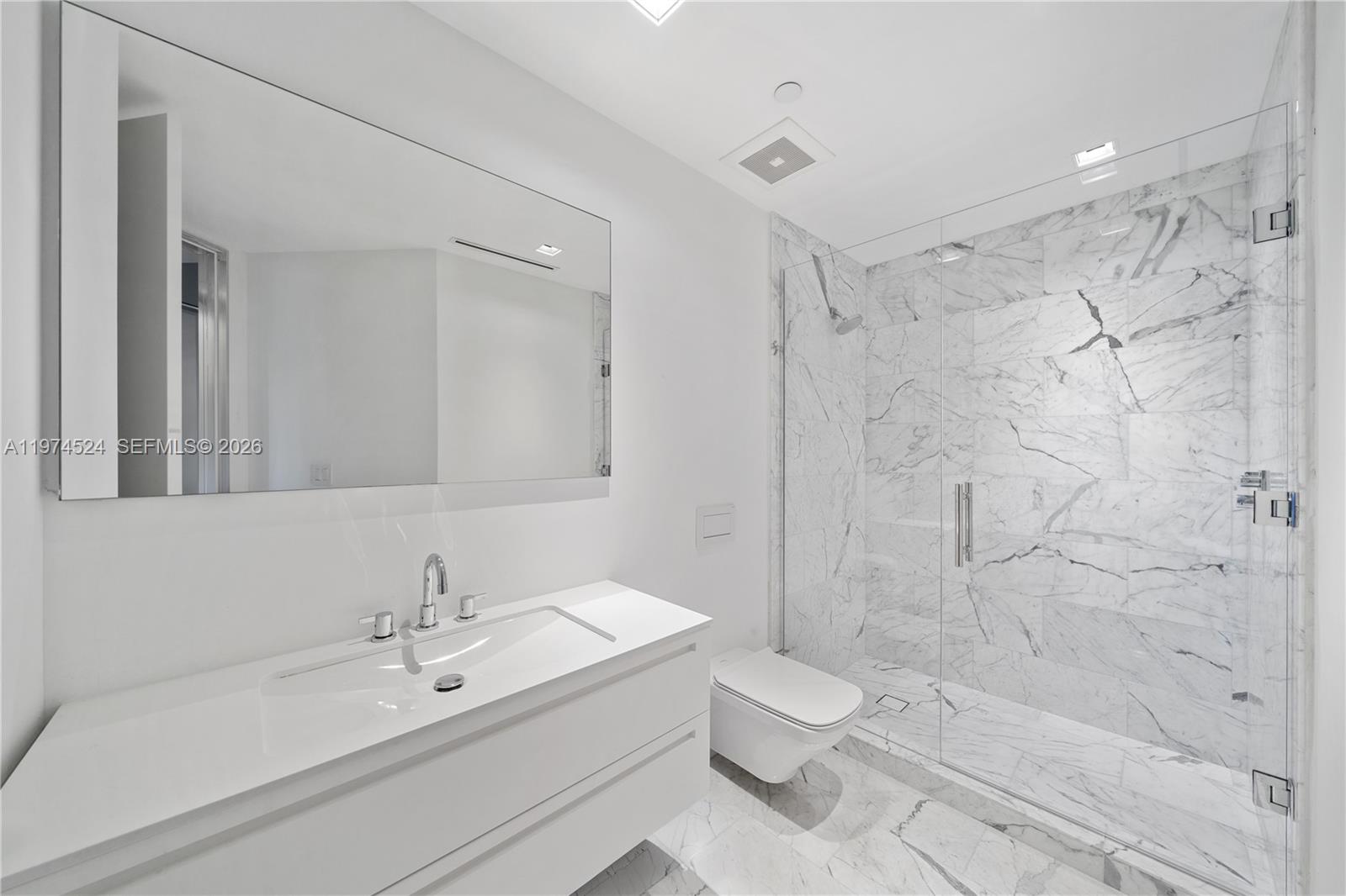 7043 Fisher Island Dr #7043, Miami Beach FL 33109