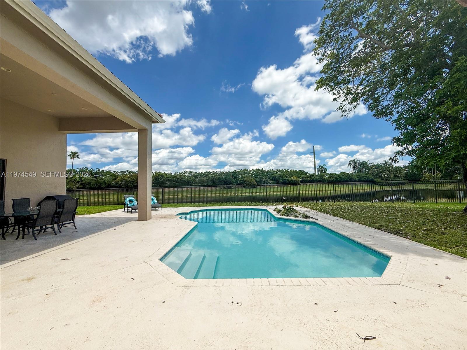 400 Alexandra Cir #0, Weston FL 33326