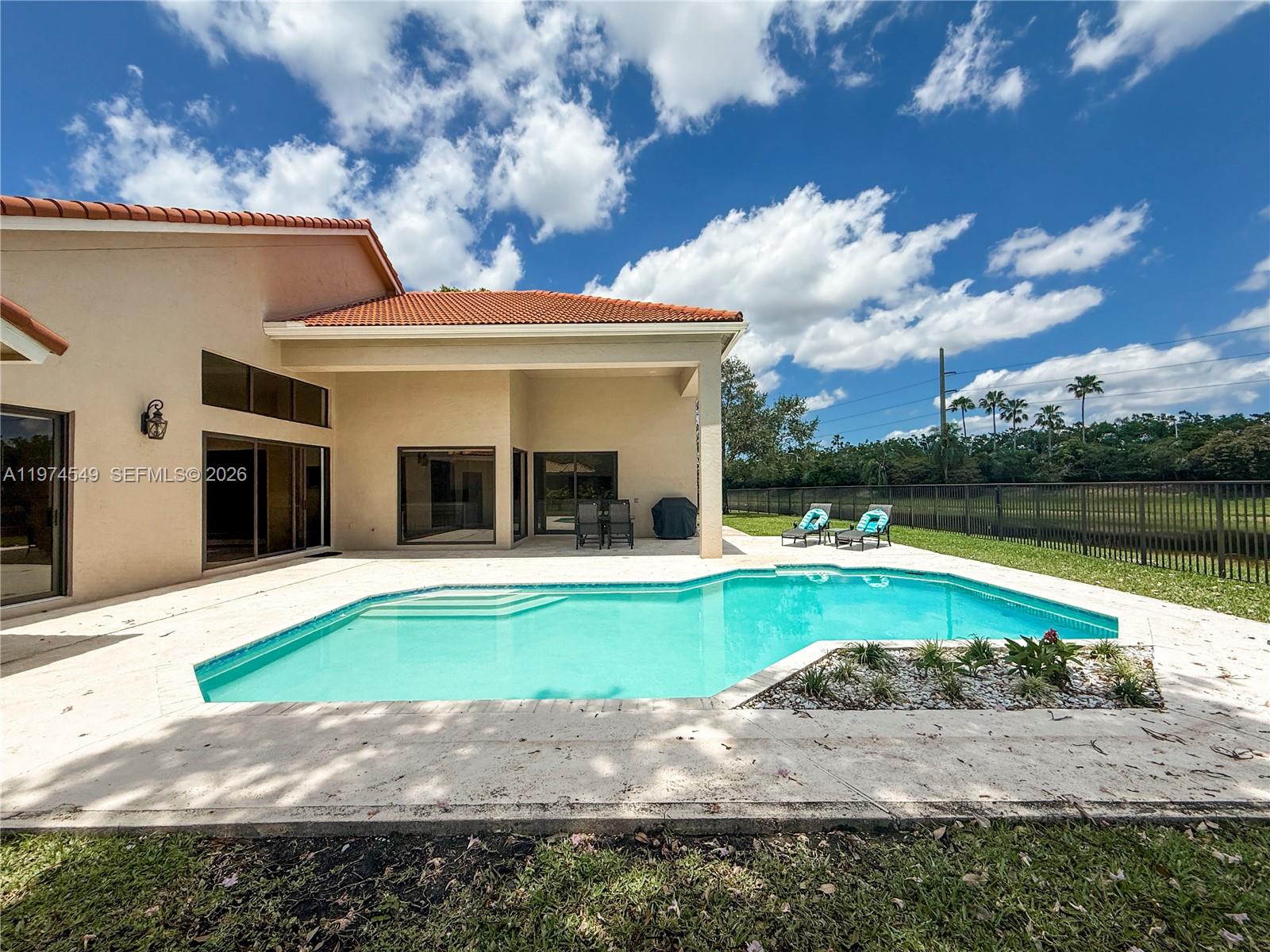 400 Alexandra Cir #0, Weston FL 33326